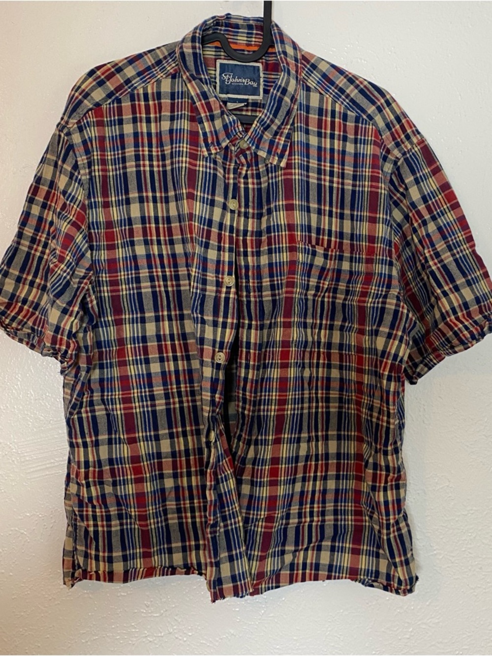 Saint John’s Bay Red & Blue Plaid Short-Sleeve Button-Up Shirt